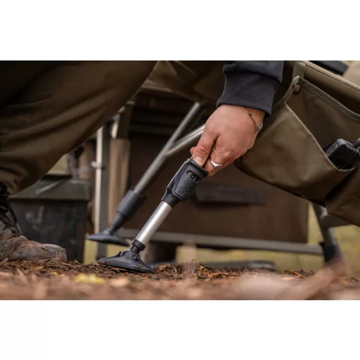 AVID Revolve X Armchair