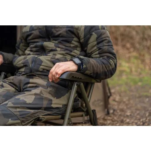 AVID Revolve X Armchair