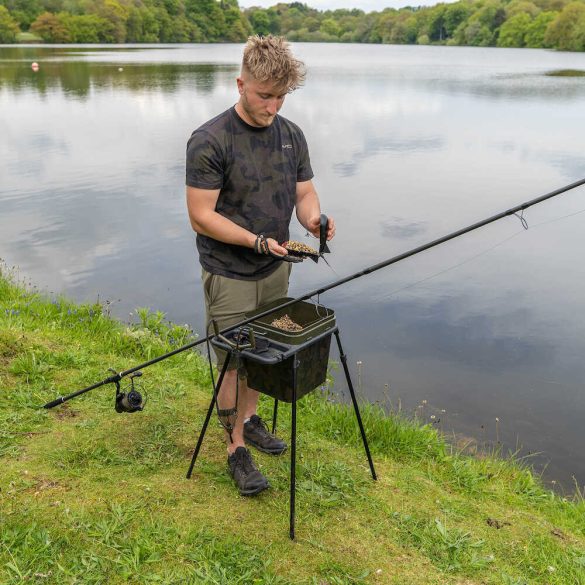 Avid Bait Station Kit etetőállvány