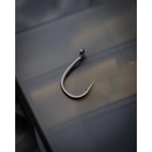 FOX Edges Armapoint Super Wide Gape Outturned Eye Size 4