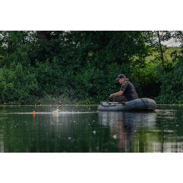 FOX EOS 215 Boat csónak