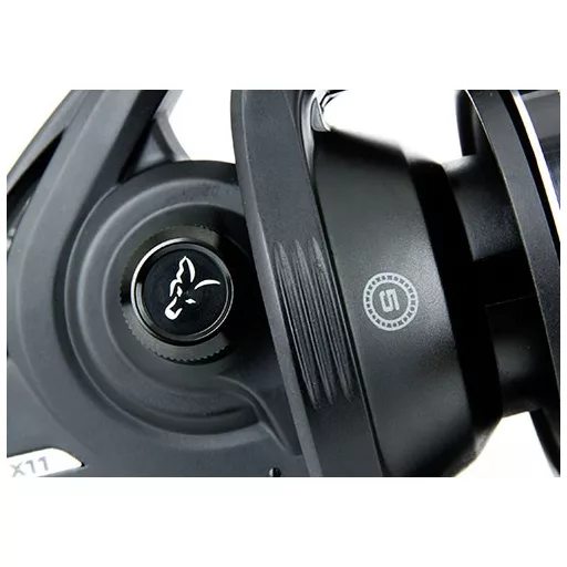 FOX FX11 távdobó orsó 