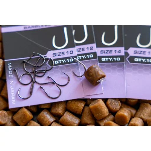 MATRIX X9 Carp Wide Gape Size 16 Barbless - Eyed