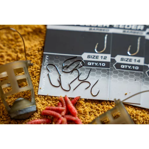 MATRIX X1B Finesse Feeder Size 18 Barbed 