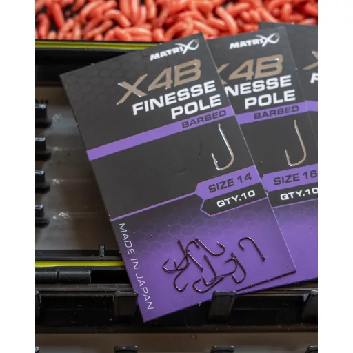 MATRIX X4B Finesse Pole Size 18 Barbed
