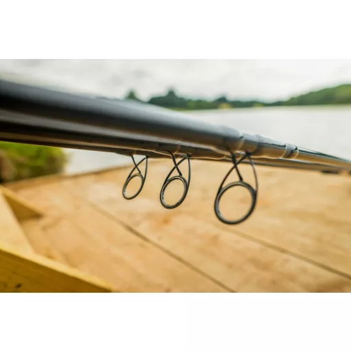 PRESTON Monster Xtreme Distance Feeder 4.2M