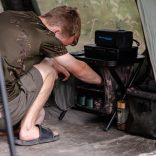 Nash Bank Life Bedside Station Camo Small - kisméretű sátorrendező