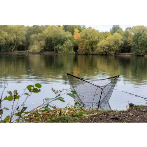 Nash Air Force F40 Landing Net - nagyméretű prémium bojlis merítő