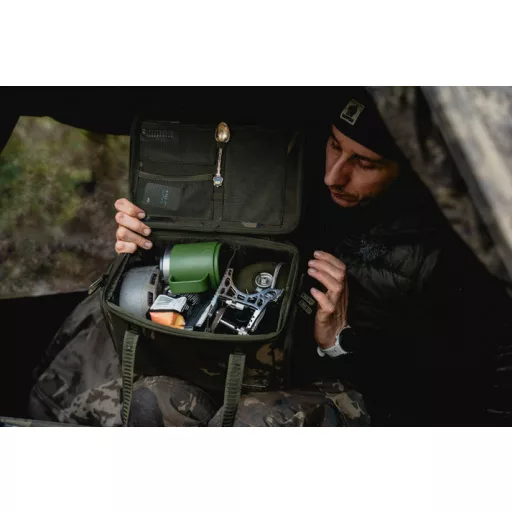 Nash Subterfuge Brew Kit Bag - tároló táska kemping kiegészítőkhöz 