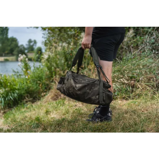 Nash Subterfuge Duffel Bag Large 90L - nagyméretű prémium táska