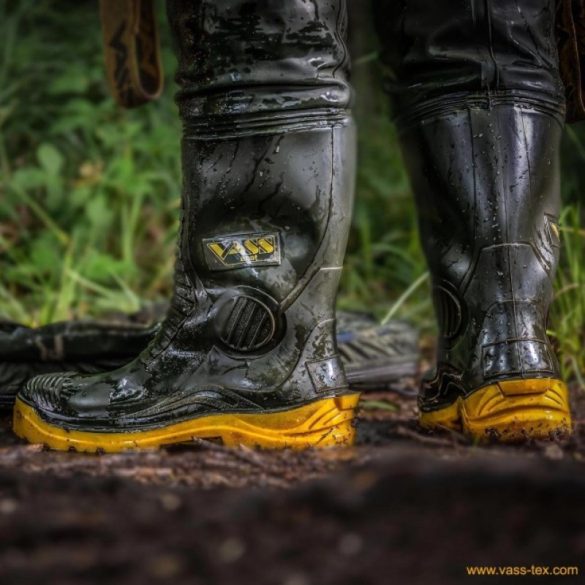 VASS Hybrid 700 Chest Wader